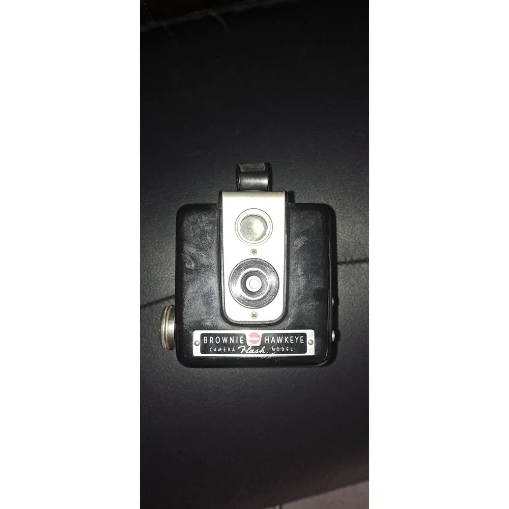 Kodak‎ Brownie Hawkeye Camera - Flash Model - 620 Film - Vintage  1953! Untested